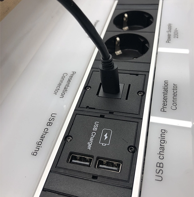 volvo viertel zwei anschlussfeld usb-c